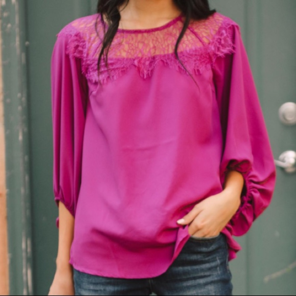 Lace Berry Blouse M